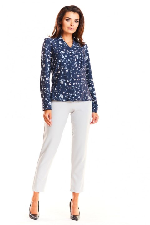 Koszula Damska Model M176 Flowers/Navy - Infinite You Koszula Damska Model M176 Flowers/Navy - Infinite You