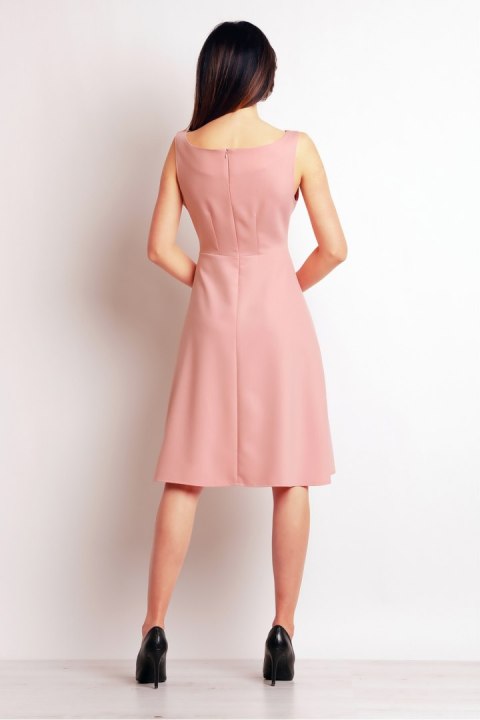 Sukienka Model M097 Powder Pink - Infinite You Sukienka Model M097 Powder Pink - Infinite You