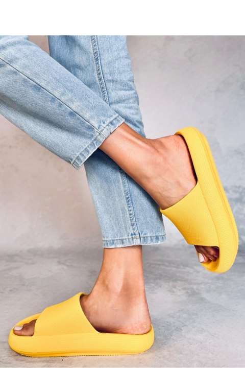 Sandał Klapki gumowe RITTER YELLOW - Inello Sandał Klapki gumowe RITTER YELLOW - Inello