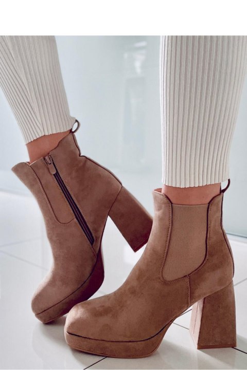Botki na szerokim obcasie CIARA KHAKI - Inello Botki na szerokim obcasie CIARA KHAKI - Inello