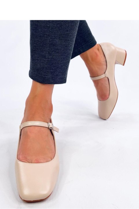 Czółenka na obcasie w stylu Mary Jane KELSEY BEIGE - Inello Czółenka na obcasie w stylu Mary Jane KELSEY BEIGE - Inello