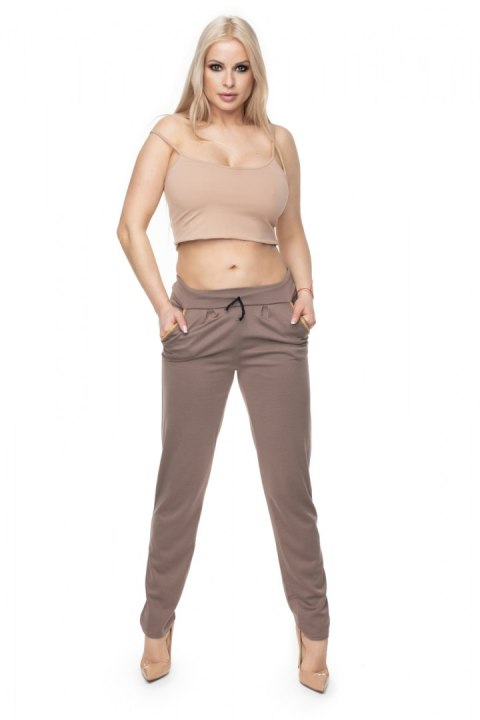 Spodnie Damskie Model 0101 Cappuccino - PeeKaBoo Spodnie Damskie Model 0101 Cappuccino - PeeKaBoo