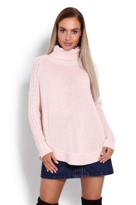 Sweter Ponczo Model 70009 Powder Pink - PeeKaBoo Sweter Ponczo Model 70009 Powder Pink - PeeKaBoo
