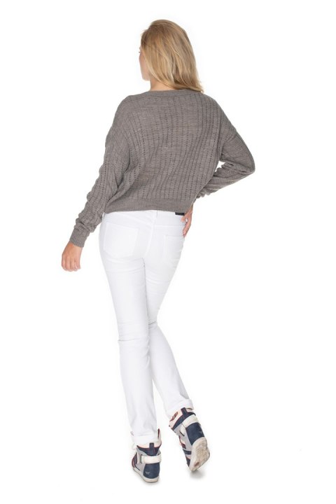 Sweter Damski Model 70022 Cappuccino - PeeKaBoo Sweter Damski Model 70022 Cappuccino - PeeKaBoo