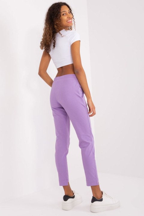 Spodnie Dresowe Model RV-DR-8835.10 Violet - Relevance Spodnie Dresowe Model RV-DR-8835.10 Violet - Relevance