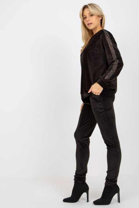 Spodnie Komplet Model RV-KMPL-8436.40 Black - Relevance Spodnie Komplet Model RV-KMPL-8436.40 Black - Relevance