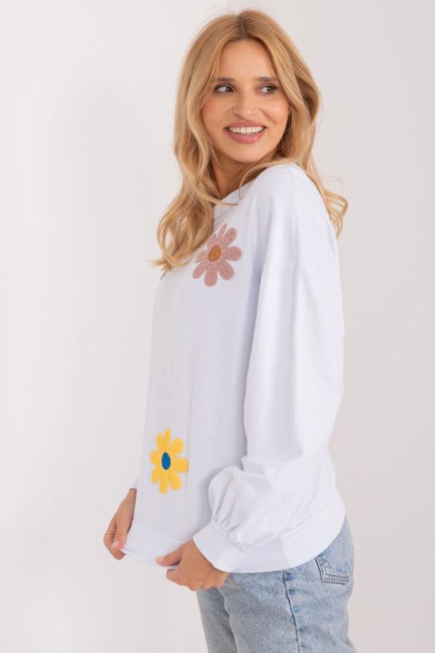 Bluza Damska Model DHJ-BZ-8856.39 White - Italy Moda Bluza Damska Model DHJ-BZ-8856.39 White - Italy Moda