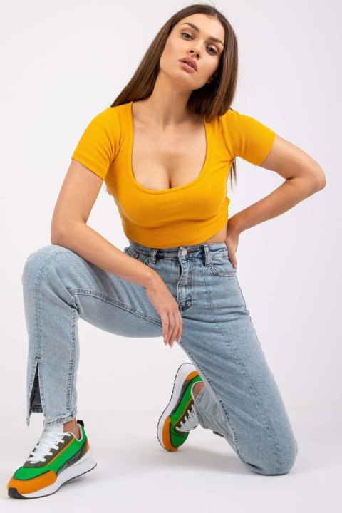 T-shirt Damski Model RV-TS-7537.52 Light Orange - Rue Paris T-shirt Damski Model RV-TS-7537.52 Light Orange - Rue Paris