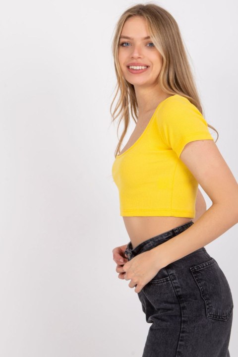 T-shirt Damski Model RV-TS-7537.52 Yellow - Rue Paris T-shirt Damski Model RV-TS-7537.52 Yellow - Rue Paris