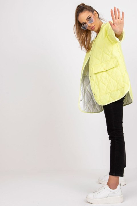 Kurtka Damska Model RV-KR-001.95P Light Yellow - Rue Paris Kurtka Damska Model RV-KR-001.95P Light Yellow - Rue Paris