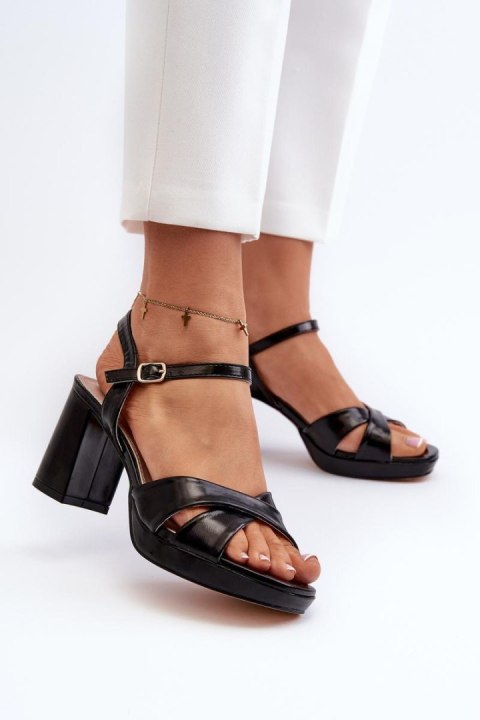 Sandały Model Jatine 24SD98-6988 Black - Step in style Sandały Model Jatine 24SD98-6988 Black - Step in style