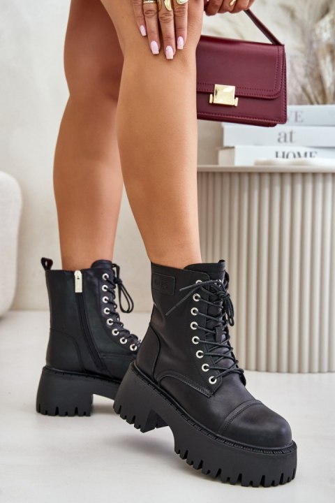 Workery Model Goe OO2N4123 Black - Step in style Workery Model Goe OO2N4123 Black - Step in style
