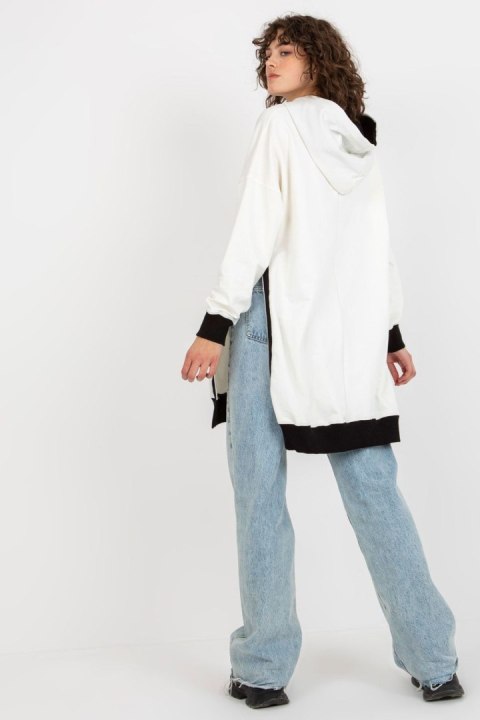 Bluza Damska Model VI-BL-327.70P Ecru - Factory Price Bluza Damska Model VI-BL-327.70P Ecru - Factory Price