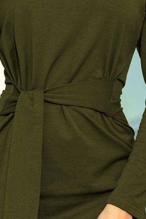 209-5 Sukienka z szerokim wiązanym PASKIEM - KHAKI Numoco 209-5 Sukienka z szerokim wiązanym PASKIEM - KHAKI Numoco