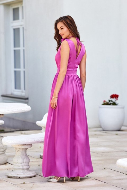 Paloma - satynowa sukienka maxi z ozdobną różą Paloma - satynowa sukienka maxi z ozdobną różą