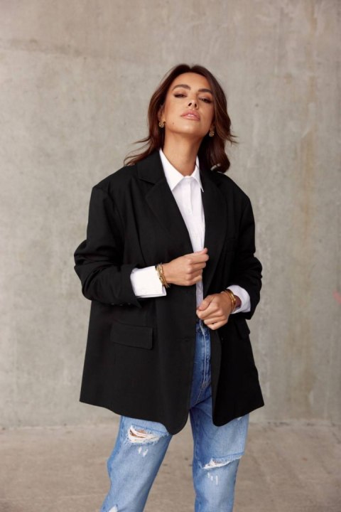 Marynarka damska oversize jednokolorowa Marynarka damska oversize jednokolorowa