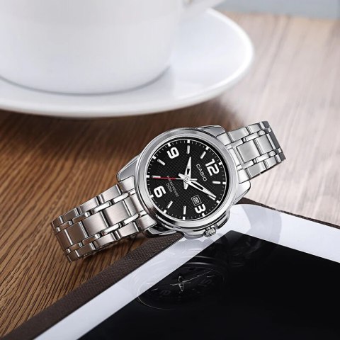 ZEGAREK DAMSKI CASIO LTP-1314D 1AVDF (zd574b) + BOX ZEGAREK DAMSKI CASIO LTP-1314D 1AVDF (zd574b) + BOX