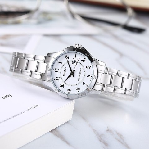 ZEGAREK DAMSKI CASIO LTP-V004D-7B (zd568d) + BOX ZEGAREK DAMSKI CASIO LTP-V004D-7B (zd568d) + BOX