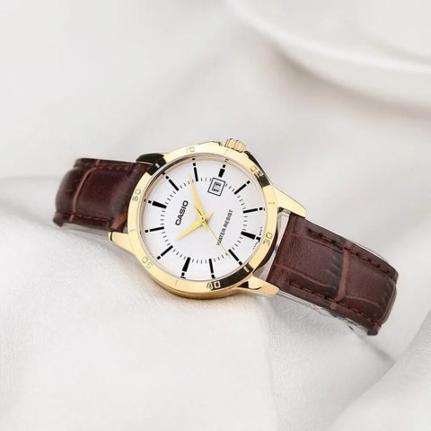 ZEGAREK DAMSKI CASIO LTP-V004GL 7A (zd569c) + BOX ZEGAREK DAMSKI CASIO LTP-V004GL 7A (zd569c) + BOX