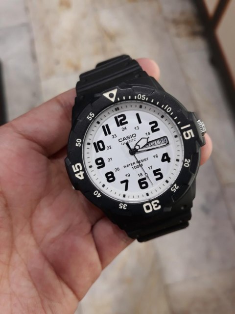 ZEGAREK MĘSKI CASIO MRW-200H-7B (zd147h) + BOX ZEGAREK MĘSKI CASIO MRW-200H-7B (zd147h) + BOX