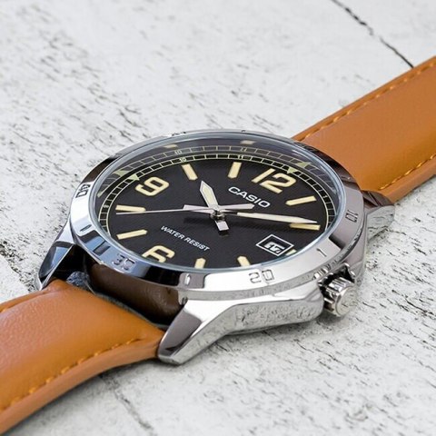 ZEGAREK MĘSKI CASIO MTP-V004L-1B2 + BOX ZEGAREK MĘSKI CASIO MTP-V004L-1B2 + BOX