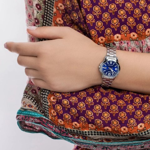 Zegarek Damski Casio LTP-V004D-2B (zd568e) + BOX Zegarek Damski Casio LTP-V004D-2B (zd568e) + BOX
