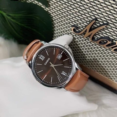 ZEGAREK MĘSKI CASIO MTP-V002L-5B3 + BOX (zd224c) ZEGAREK MĘSKI CASIO MTP-V002L-5B3 + BOX (zd224c)