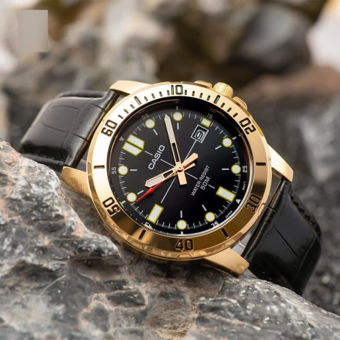 ZEGAREK MĘSKI CASIO MTP-VD01GL-1E + BOX ZEGAREK MĘSKI CASIO MTP-VD01GL-1E + BOX