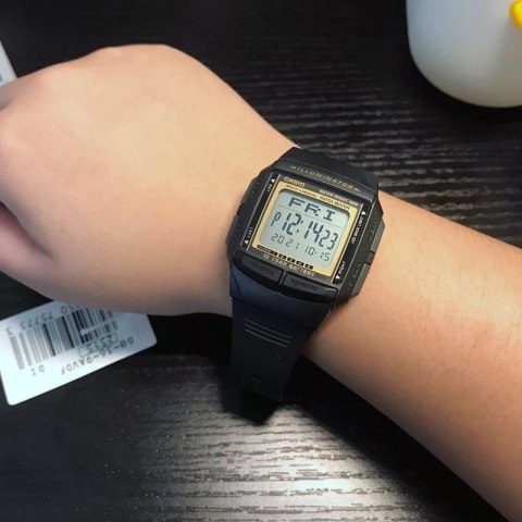 ZEGAREK MĘSKI CASIO DB-36-9AVDF + BOX ZEGAREK MĘSKI CASIO DB-36-9AVDF + BOX