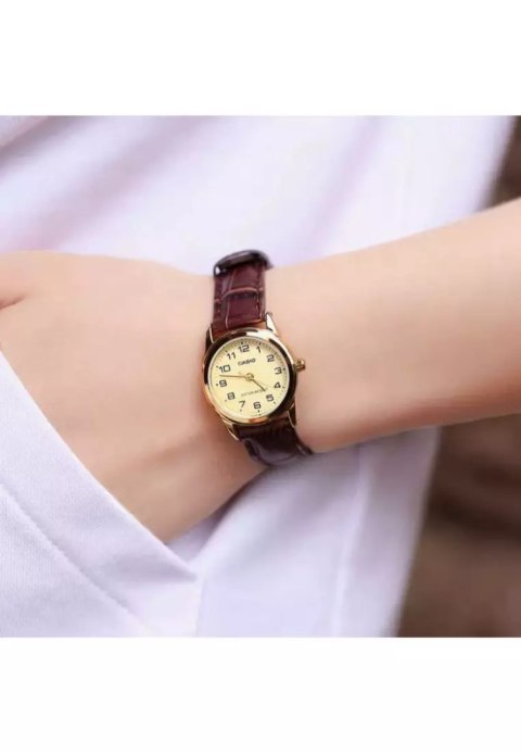 Casio ZEGAREK DAMSKI CASIO LTP-V001GL-9B (zd588b) + BOX Casio ZEGAREK DAMSKI CASIO LTP-V001GL-9B (zd588b) + BOX