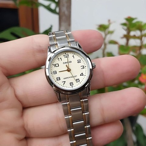 Casio ZEGAREK DAMSKI CASIO LTP-V001SG-9B + BOX Casio ZEGAREK DAMSKI CASIO LTP-V001SG-9B + BOX