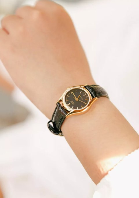 Casio ZEGAREK DAMSKI CASIO LTP-1094Q 1ARDF (zd567c) + BOX Casio ZEGAREK DAMSKI CASIO LTP-1094Q 1ARDF (zd567c) + BOX