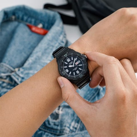 Casio ZEGAREK MĘSKI CASIO MRW-200H-1B2 (zd147b) + BOX Casio ZEGAREK MĘSKI CASIO MRW-200H-1B2 (zd147b) + BOX