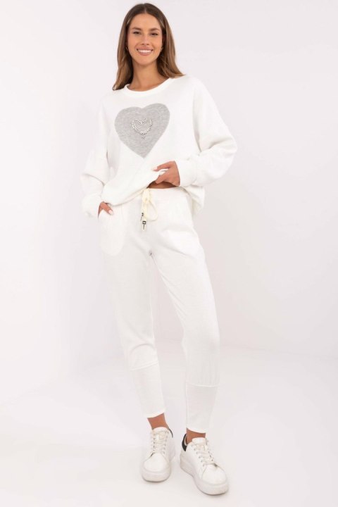 Spodnie Dresowe Model DHJ-SP-9283.83P Ecru - Italy Moda Spodnie Dresowe Model DHJ-SP-9283.83P Ecru - Italy Moda