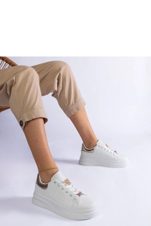 Białe sneakersy na platformie zdobione motylkiem Aranda - Solea Białe sneakersy na platformie zdobione motylkiem Aranda - Solea