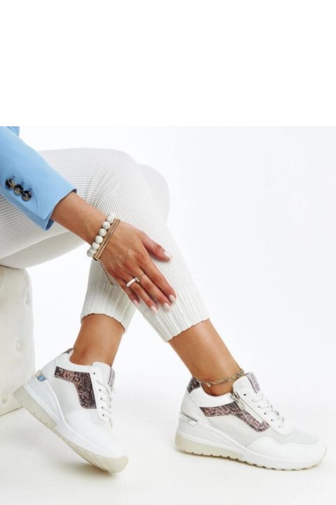 Białe sneakersy damskie na koturnie CROSS JEANS - Solea Białe sneakersy damskie na koturnie CROSS JEANS - Solea