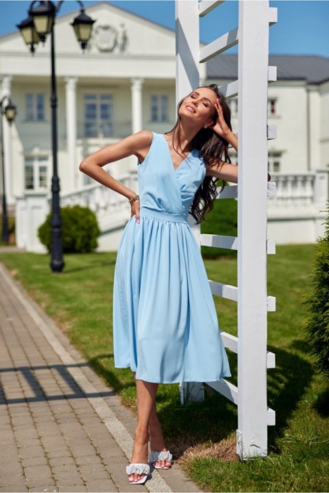 Sukienka Model Lily BLE SUK0399 Błękit - Roco Fashion Sukienka Model Lily BLE SUK0399 Błękit - Roco Fashion