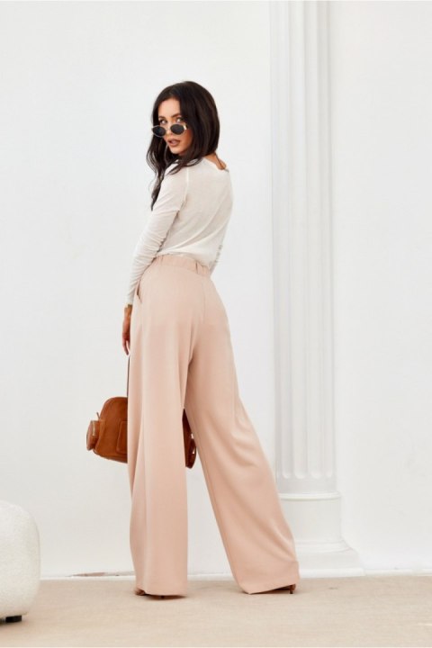 Spodnie Damskie Model Ginny BEZ SPD0040 Beige - Roco Fashion Spodnie Damskie Model Ginny BEZ SPD0040 Beige - Roco Fashion