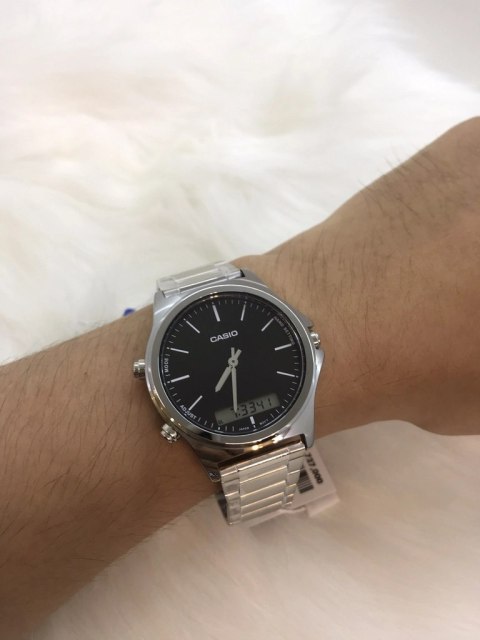 Casio ZEGAREK MĘSKI CASIO MTP-VC01D-1E + BOX (zd239e) Casio ZEGAREK MĘSKI CASIO MTP-VC01D-1E + BOX (zd239e)