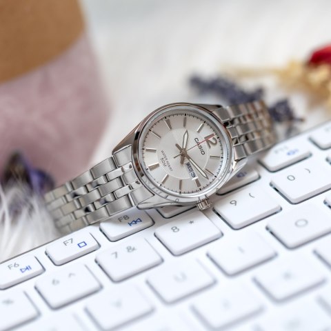 Casio Zegarek Damski Casio LTP-1335D-7A (zd644e) + BOX Casio Zegarek Damski Casio LTP-1335D-7A (zd644e) + BOX