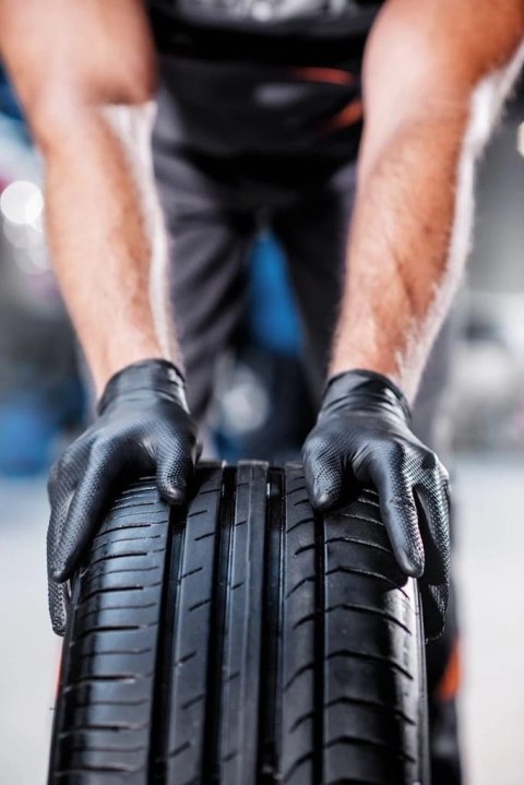 Rękawice Nitrylowe 50 szt. Gogrip Black (M 7-8) MERCATOR Rękawice Nitrylowe 50 szt. Gogrip Black (M 7-8) MERCATOR