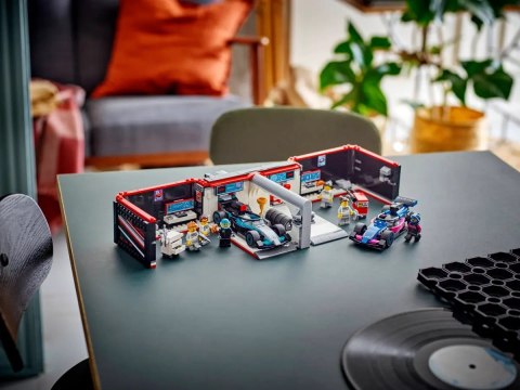 60444 - LEGO City - F1® Garaż i bolidy Mercedes-AMG i Alpine LEGO 60444 - LEGO City - F1® Garaż i bolidy Mercedes-AMG i Alpine LEGO