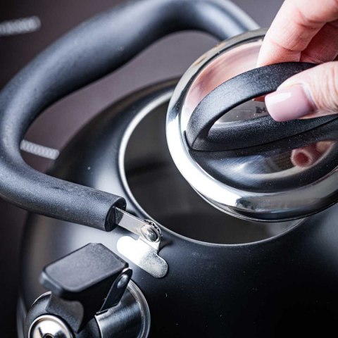 CZAJNIK 1,8L Z GWIZDKIEM KINGHOFF KH-1858 CZARNY KINGHOFF CZAJNIK 1,8L Z GWIZDKIEM KINGHOFF KH-1858 CZARNY KINGHOFF