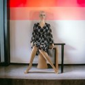Manekin Damski Siedzący 133CM Sklepowy Do Odzieży Bielizny Butiku 133 cm Bituxx