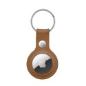 Crong Leather Case with Key Ring - Skórzane etui ochronne brelok do Apple AirTag (brązowy) Crong