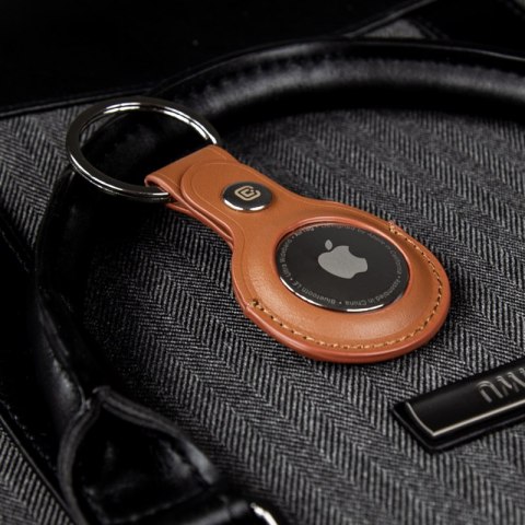 Crong Leather Case with Key Ring - Skórzane etui ochronne brelok do Apple AirTag (brązowy) Crong Crong Leather Case with Key Ring - Skórzane etui ochronne brelok do Apple AirTag (brązowy) Crong