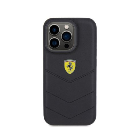 Ferrari Quilted Metal Logo - Etui iPhone 15 Pro (czarny) Ferrari Ferrari Quilted Metal Logo - Etui iPhone 15 Pro (czarny) Ferrari