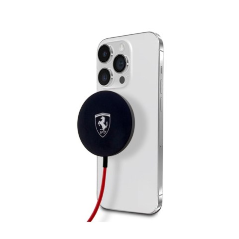 Ferrari MagSafe Shield Logo - Ładowarka indukcyjna MagSafe 15W (czarny) Ferrari Ferrari MagSafe Shield Logo - Ładowarka indukcyjna MagSafe 15W (czarny) Ferrari