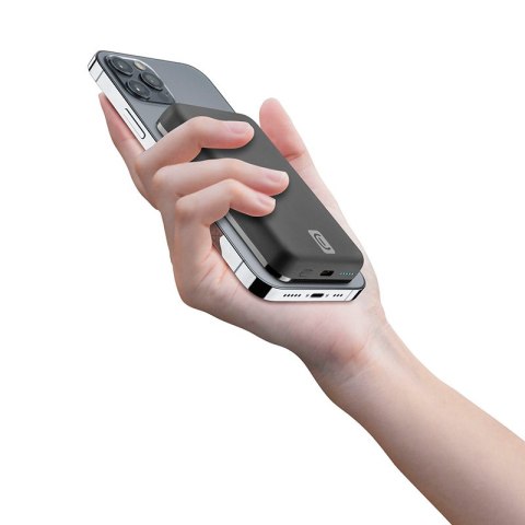 Cellularline MAG 5000 - Power bank indukcyjny 5000mAh 7.5W MagSafe (czarny) Cellularline Cellularline MAG 5000 - Power bank indukcyjny 5000mAh 7.5W MagSafe (czarny) Cellularline