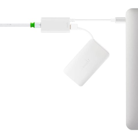 Moshi USB-C to Gigabit Ethernet Adapter - Aluminiowa przejściówka z USB-C na Gigabit Ethernet (srebrny) Moshi Moshi USB-C to Gigabit Ethernet Adapter - Aluminiowa przejściówka z USB-C na Gigabit Ethernet (srebrny) Moshi